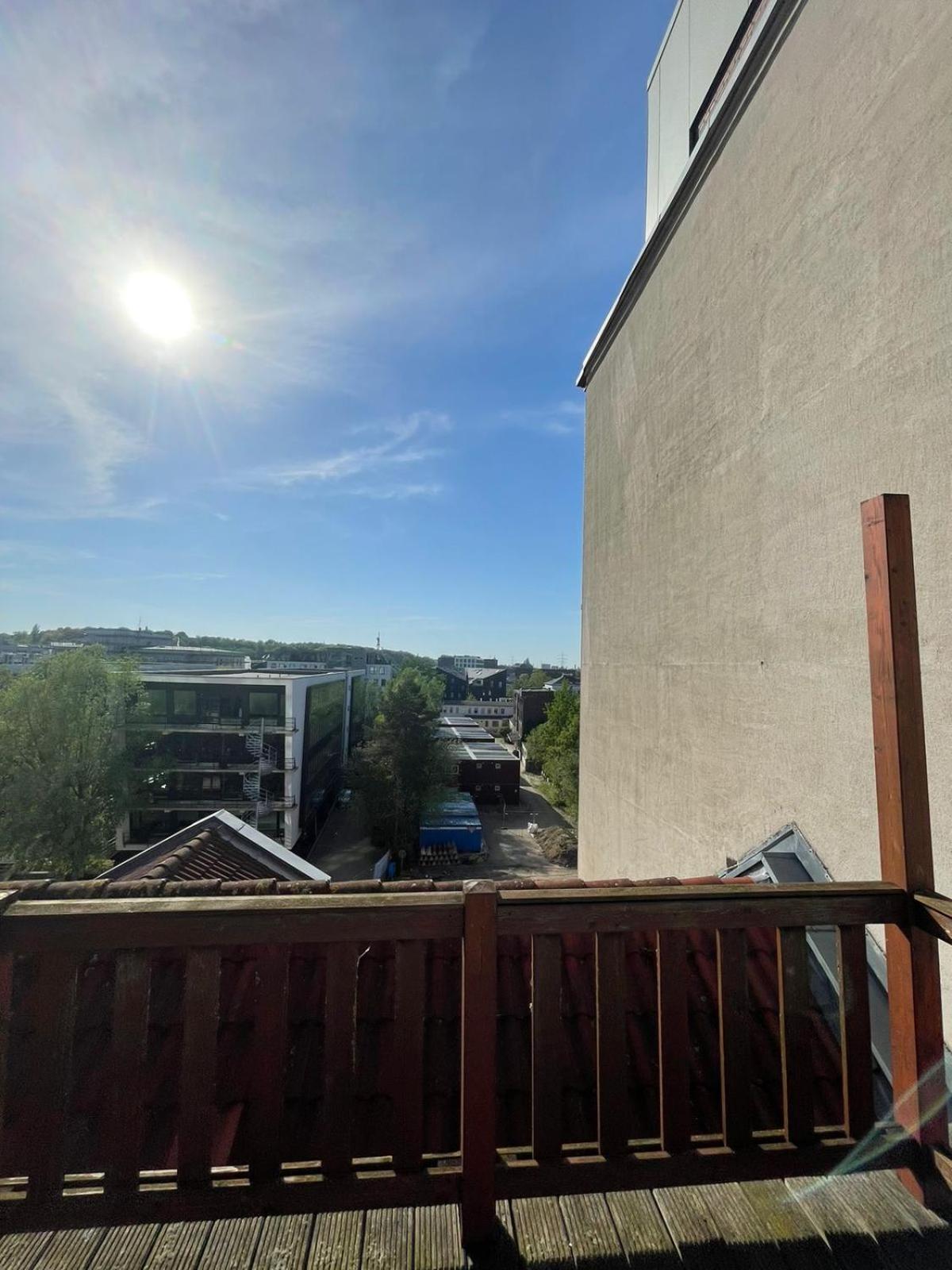 Zentral Gelegenes Premium-Apartment Mit Viel Tageslicht Hamburg-Harburg Exteriör bild