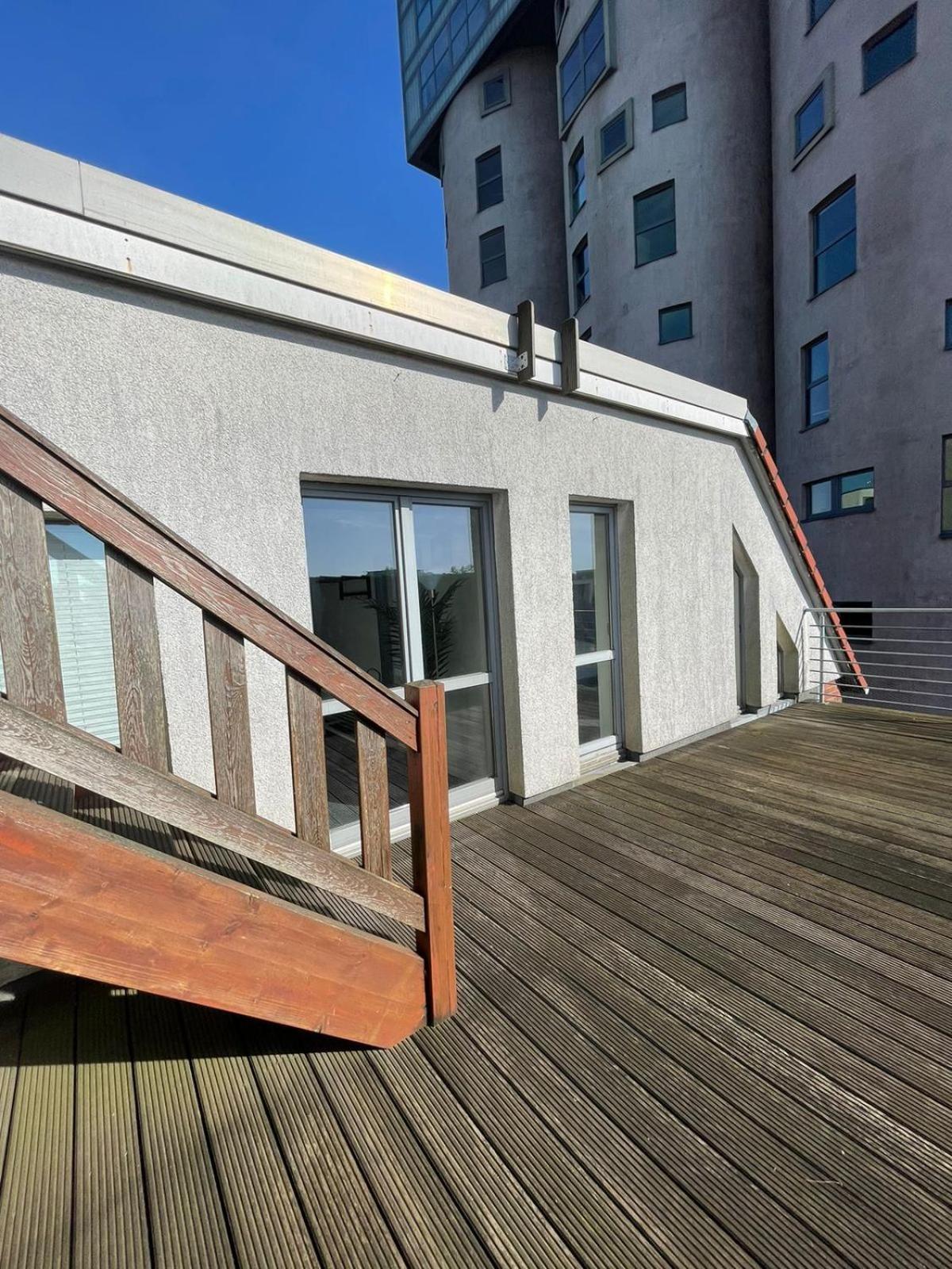 Zentral Gelegenes Premium-Apartment Mit Viel Tageslicht Hamburg-Harburg Exteriör bild